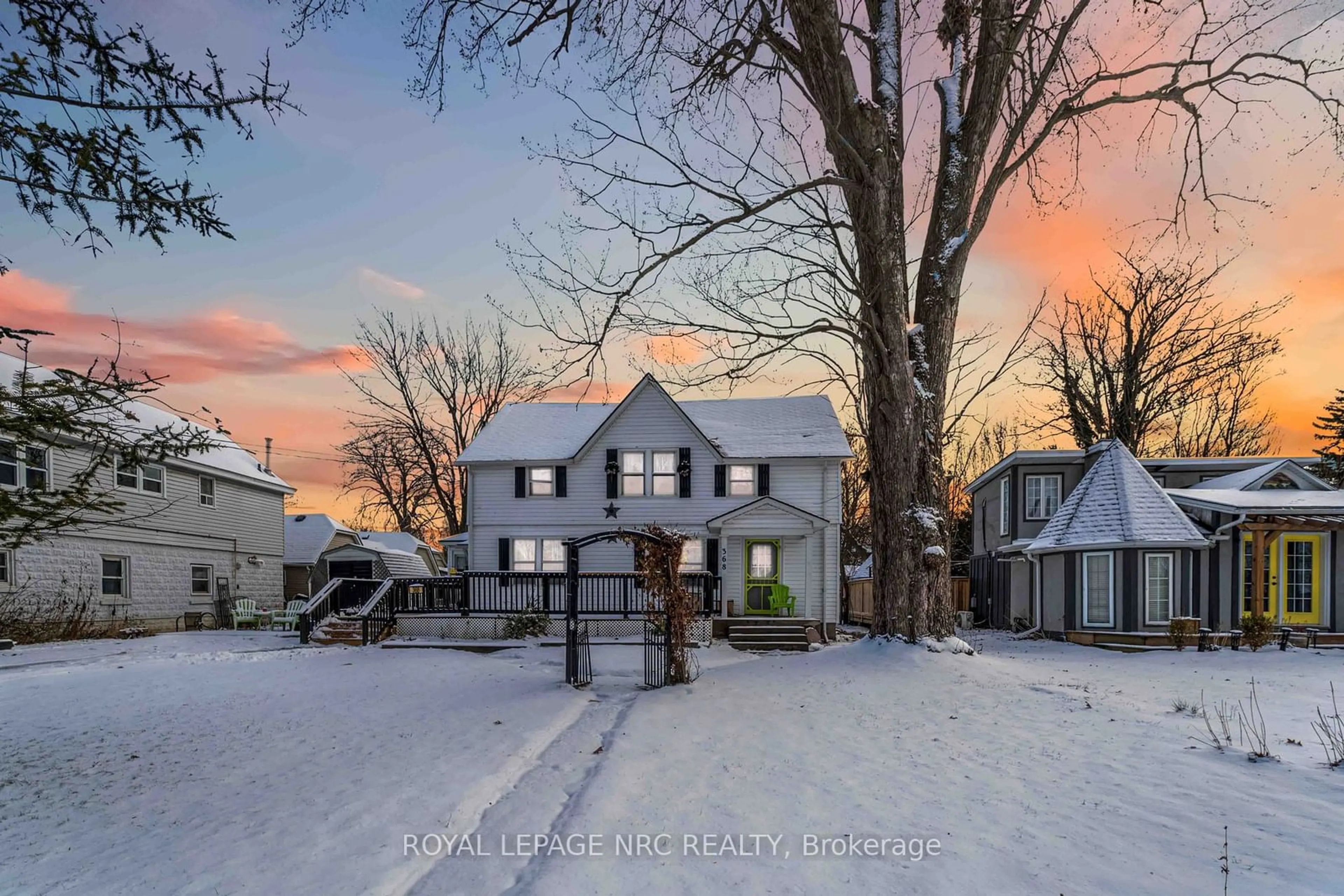 Frontside or backside of a home, cottage for 368 RIDGEWAY Rd, Fort Erie Ontario L0S 1N0