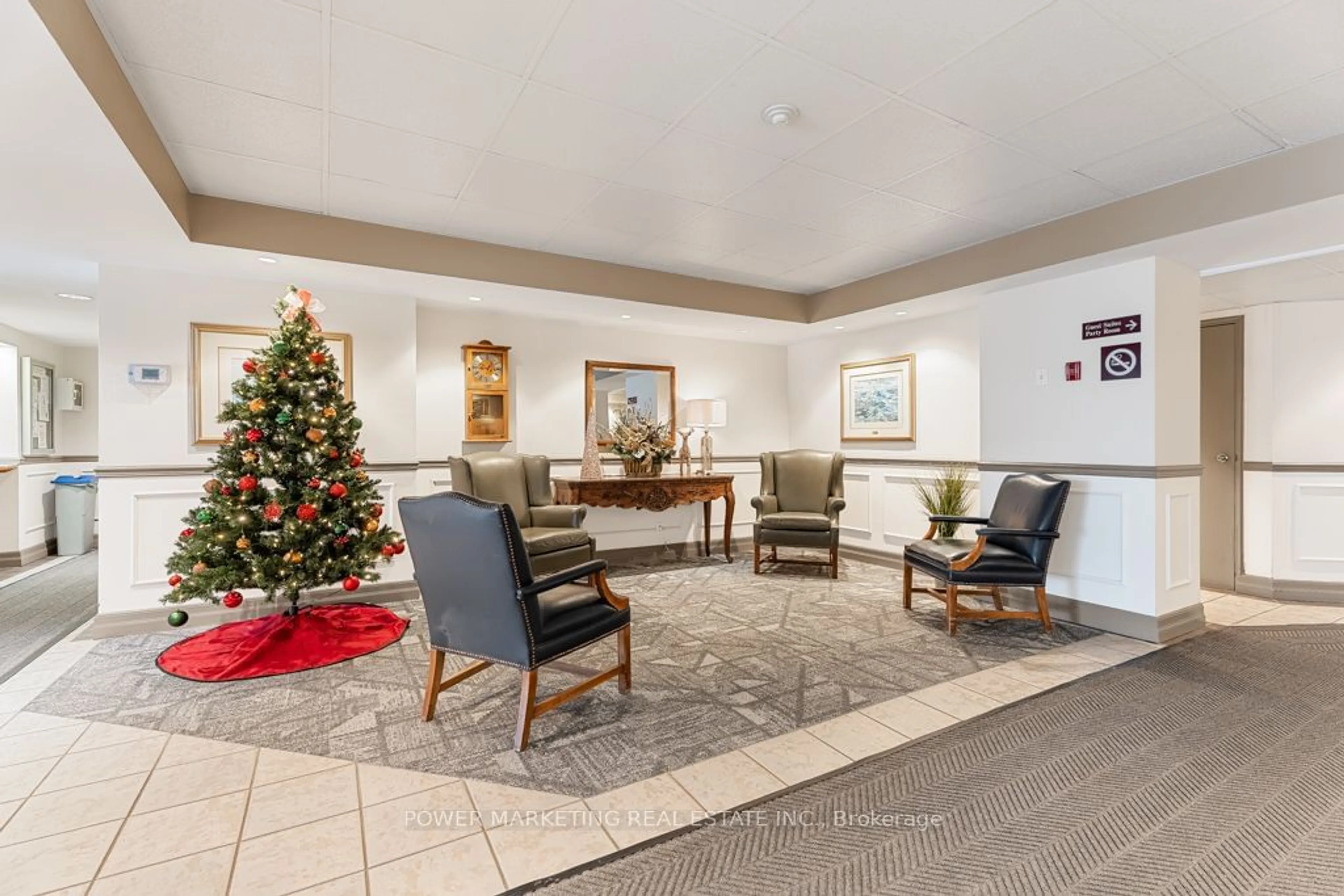 Indoor lobby, carpet floors for 1599 LASSITER Terr #514, Beacon Hill North - South and Area Ontario K1J 8R6