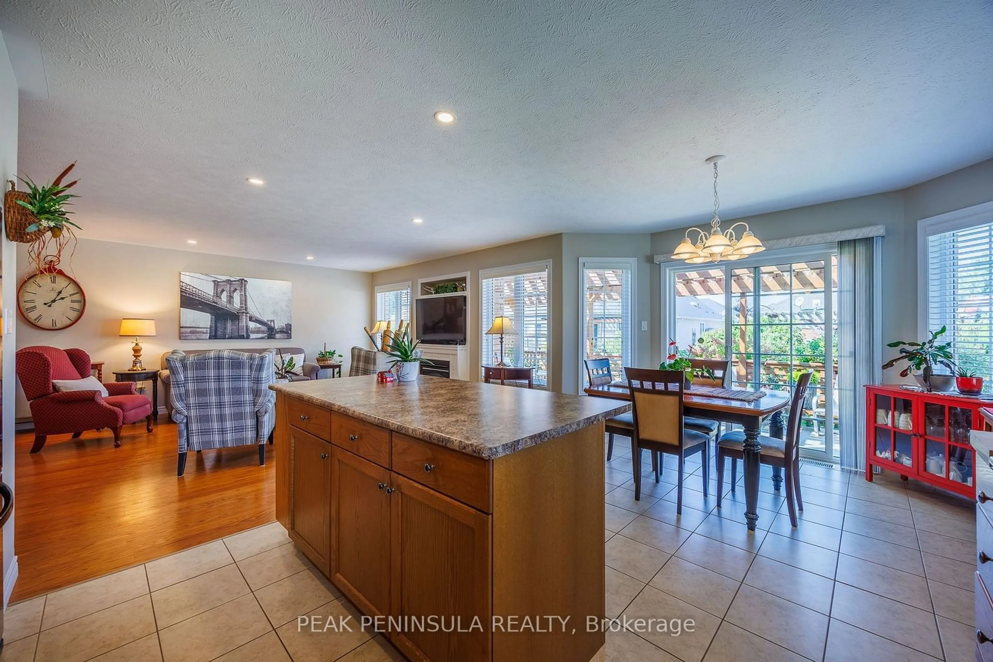 Open concept kitchen for 103 Upper Canada Dr, Norfolk Ontario N0E 1M0