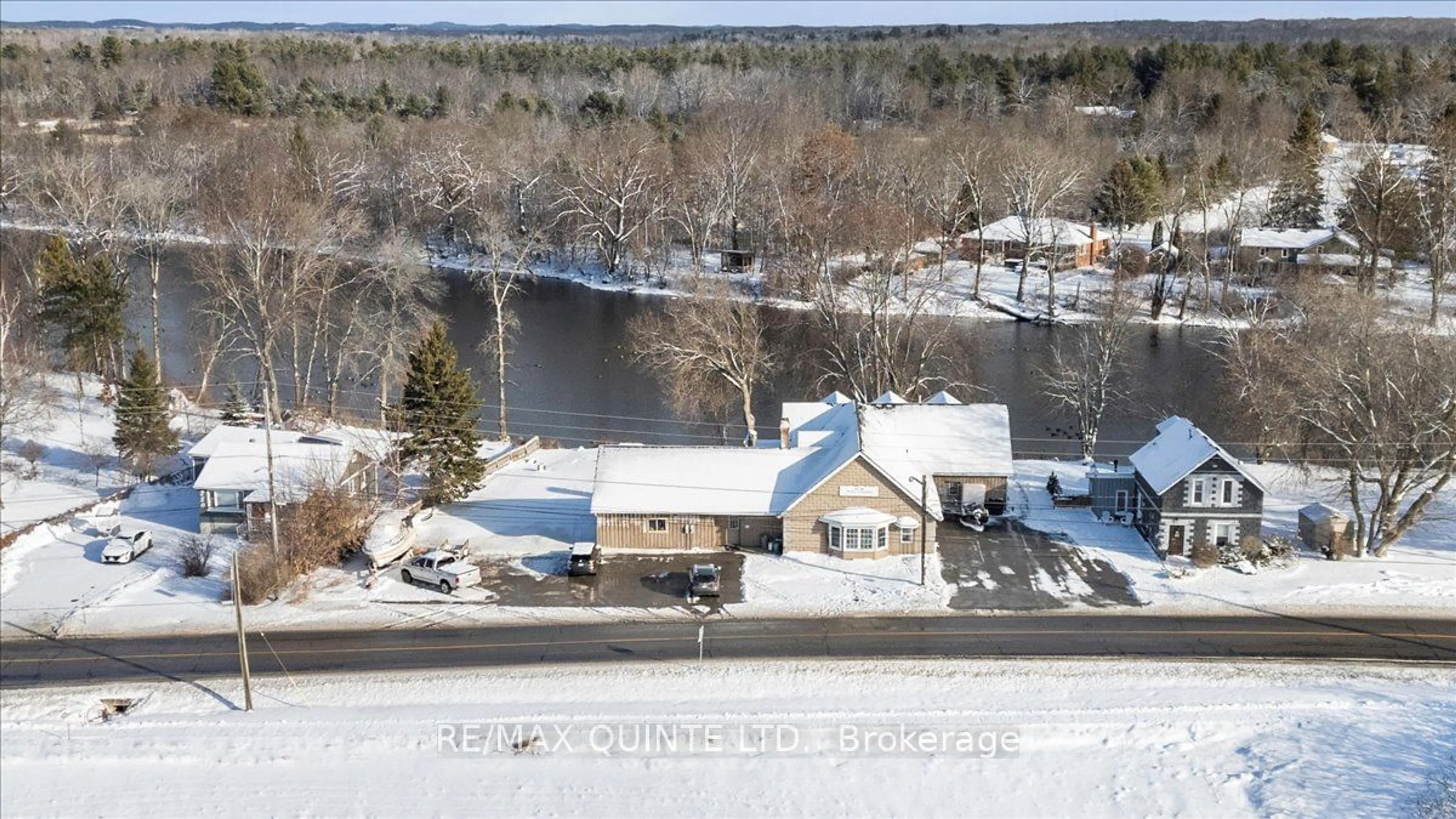 A pic from outside/outdoor area/front of a property/back of a property/a pic from drone, water/lake/river/ocean view for 244 Ashley St, Belleville Ontario K0K 2B0