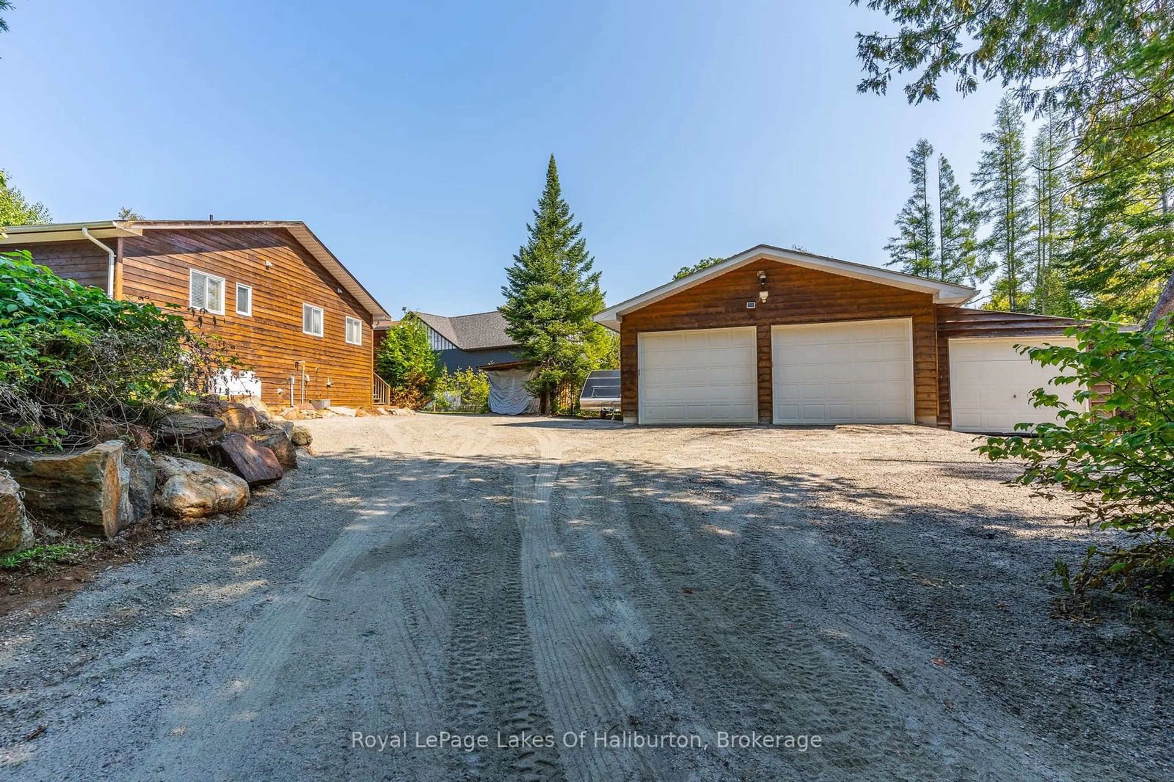 A pic from outside/outdoor area/front of a property/back of a property/a pic from drone, unknown for 2825 Ib & O Rail Tr, Highlands East Ontario K0L 2Y0