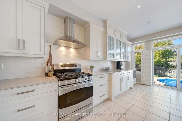 Additional property image - 143 Valmont St