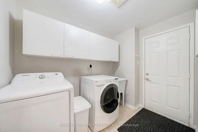 Additional property image - 143 Valmont St