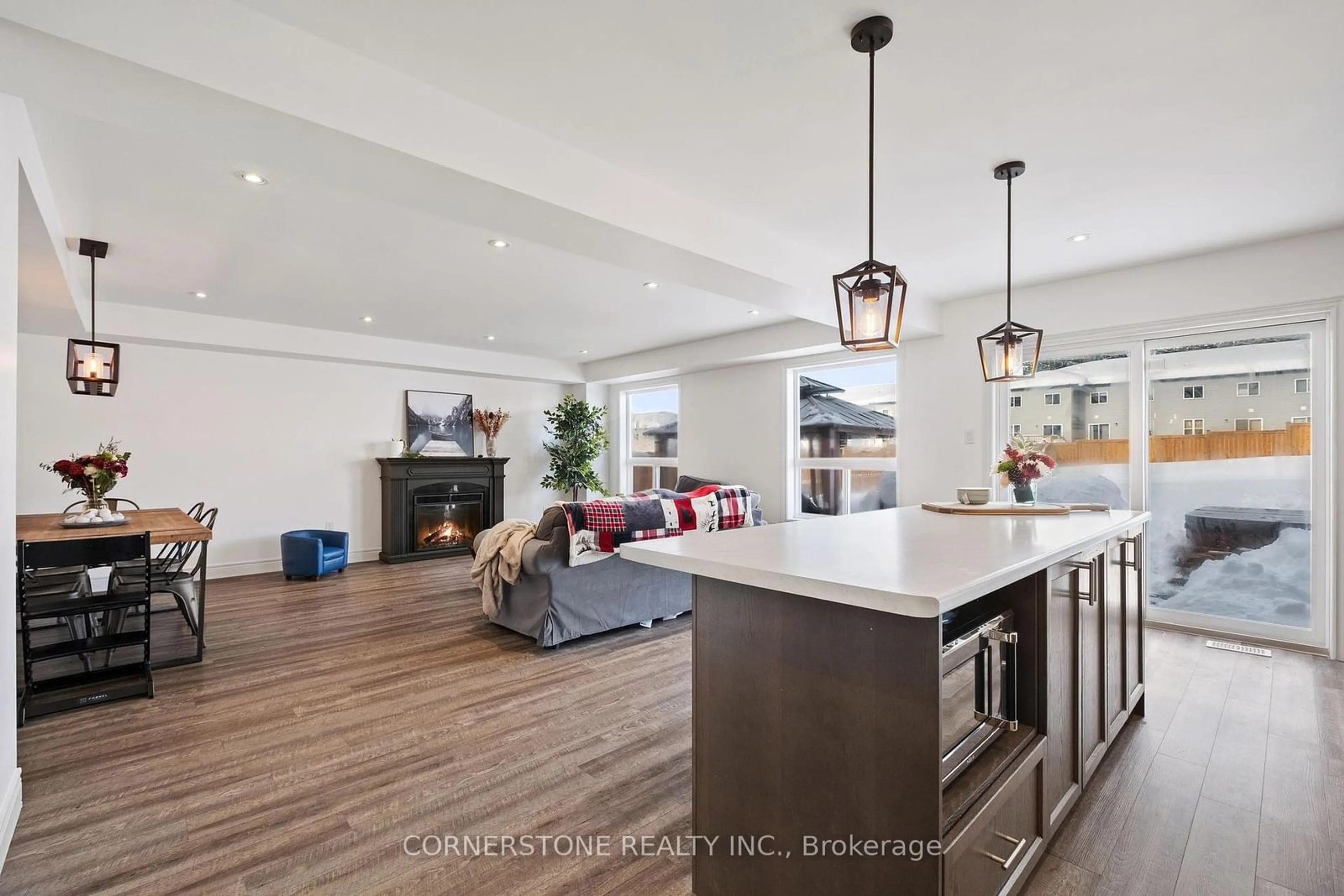 Open concept kitchen, unknown for 24 Quinn Forest Dr, Bracebridge Ontario P1L 0C8