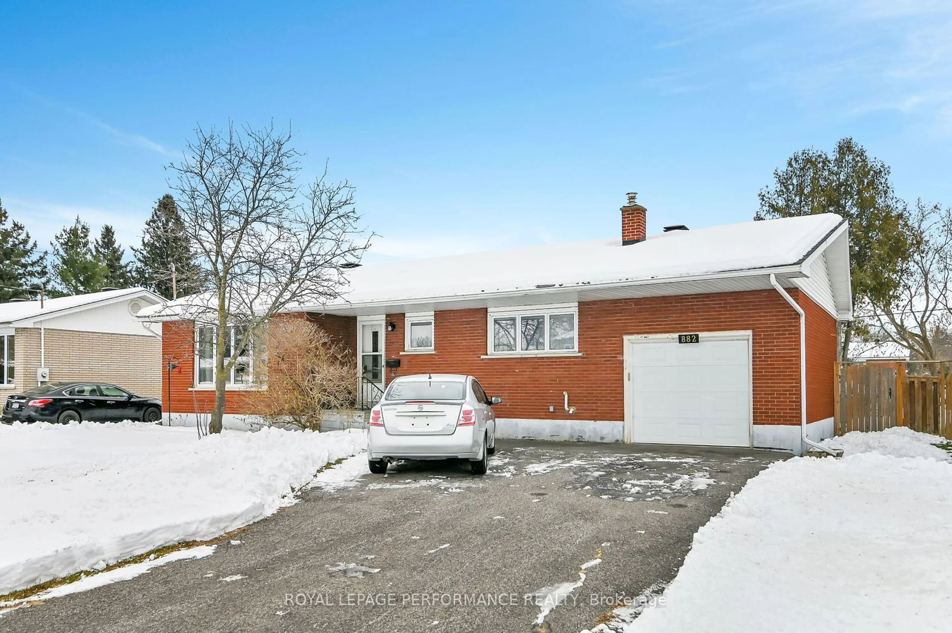 Home with brick exterior material, street for 882 Balsam Dr, Orleans - Cumberland and Area Ontario K1E 1B5