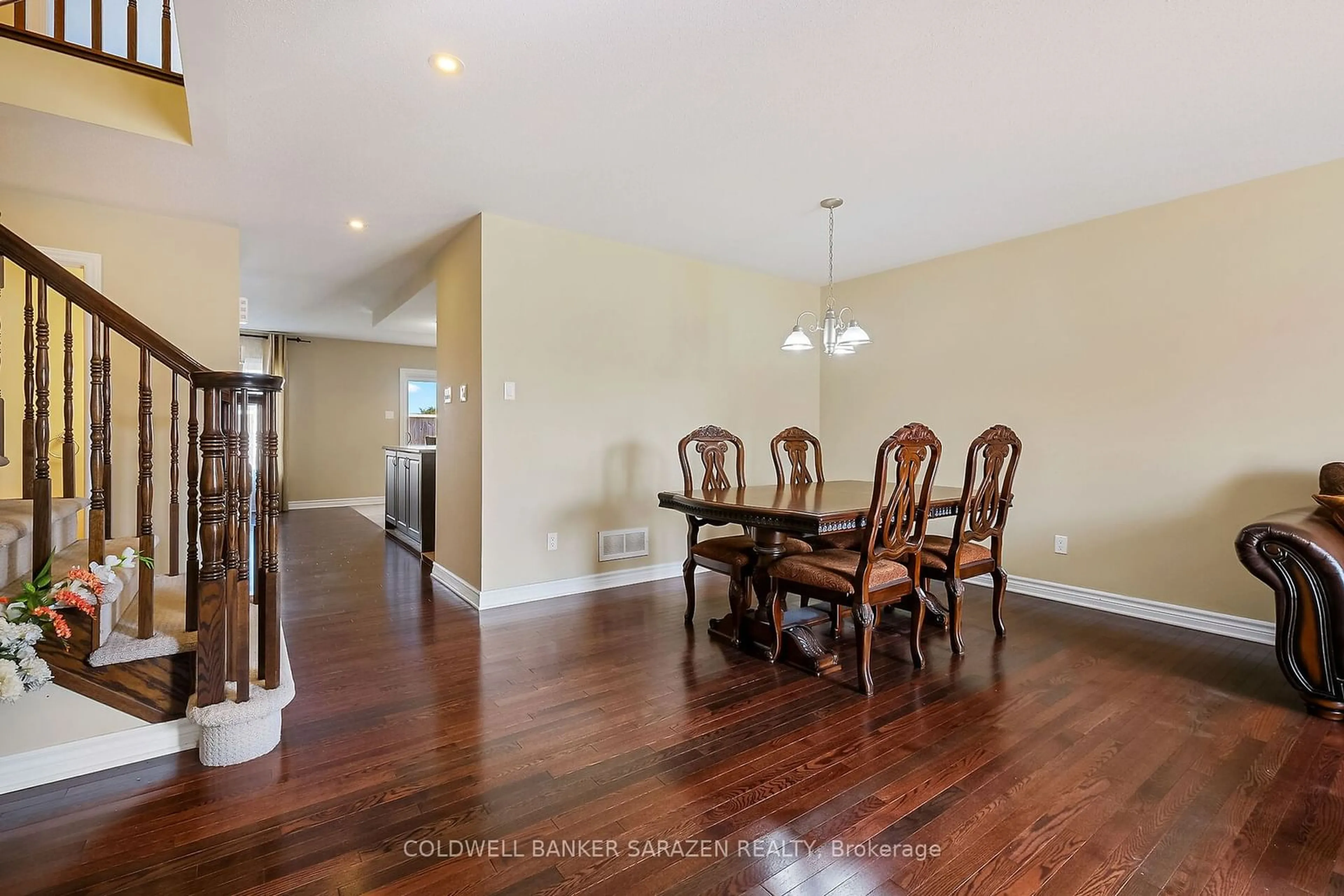 Dining room, wood/laminate floor for 548 CARACOLE Way, Orleans - Cumberland and Area Ontario K4A 0W2