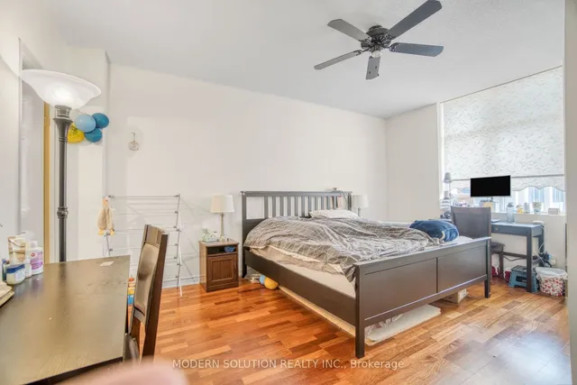 Additional property image - 36 James St Unit 302