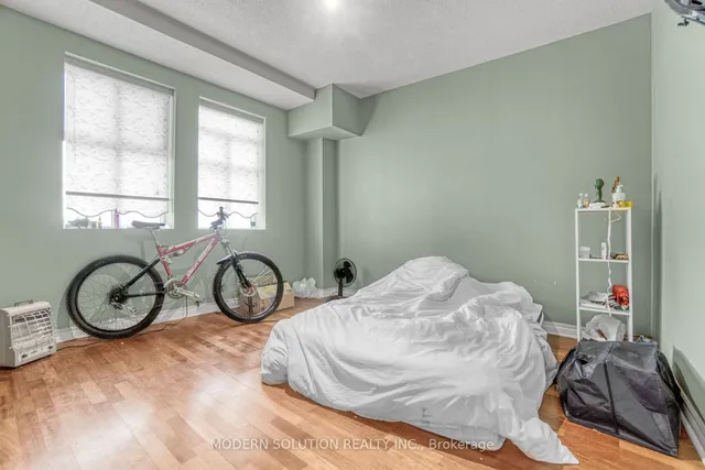 Additional property image - 36 James St Unit 302