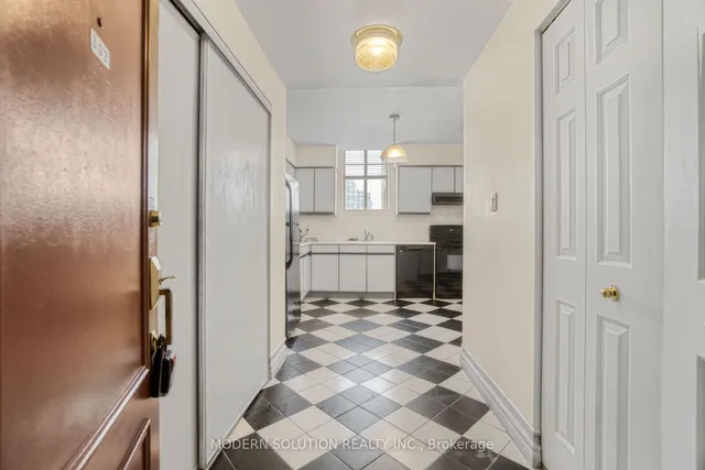Additional property image - 36 James St Unit 302
