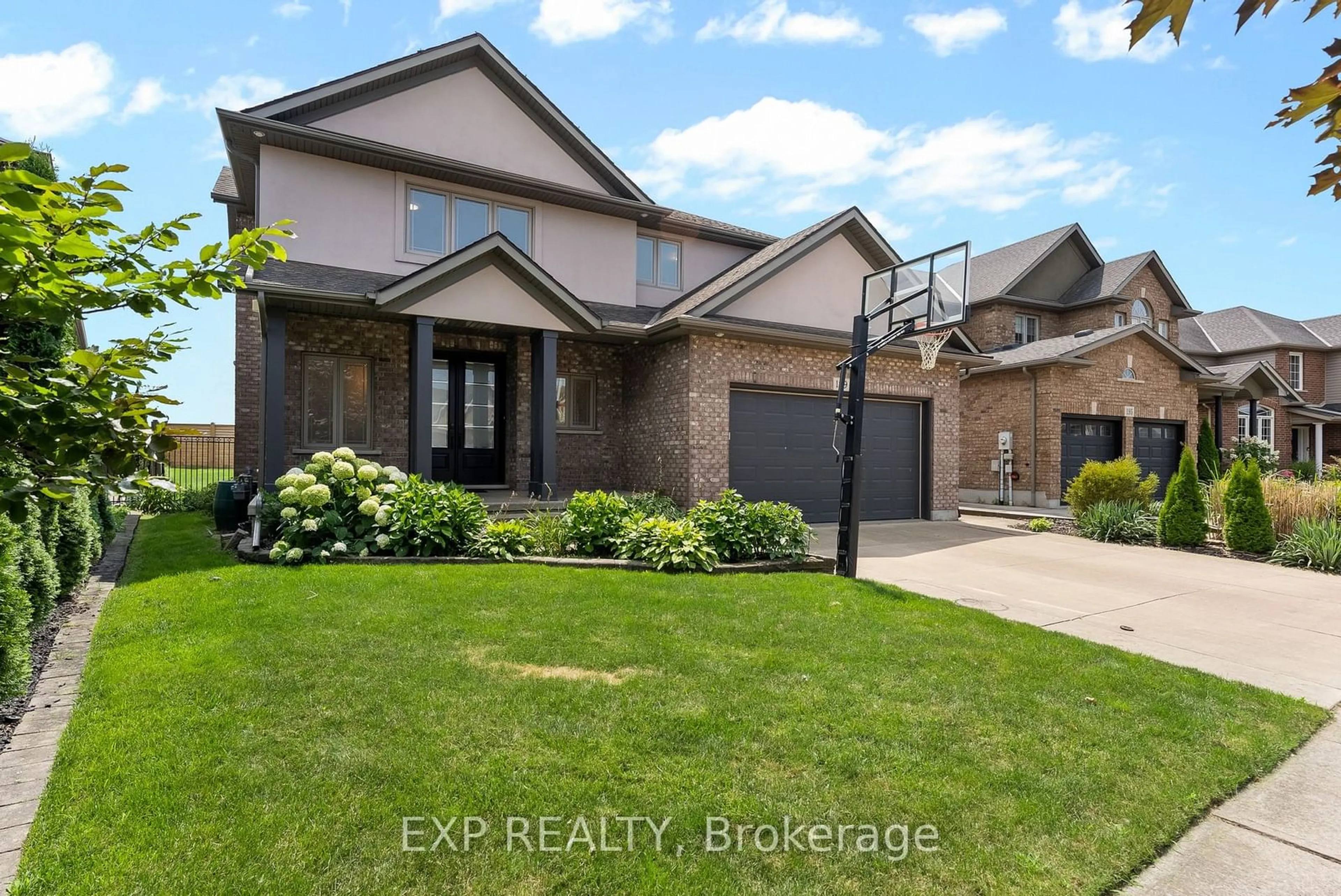 Home with brick exterior material, street for 199 Tuliptree Rd, Thorold Ontario L2V 0A4