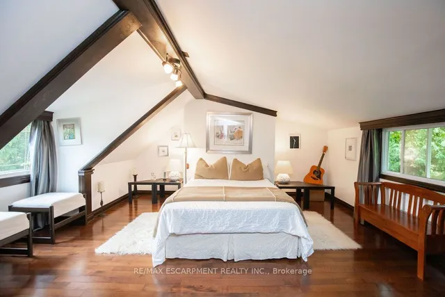 Additional property image - 341 Clarendon Dr
