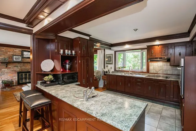 Additional property image - 341 Clarendon Dr