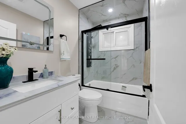 Additional property image - 67 Glendee Rd