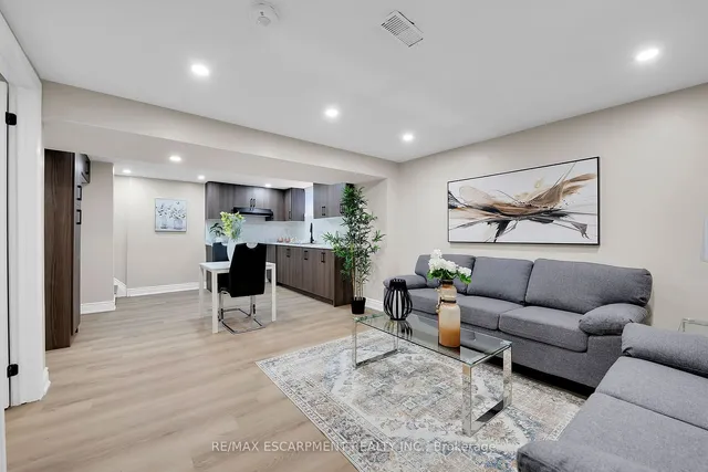 Additional property image - 67 Glendee Rd