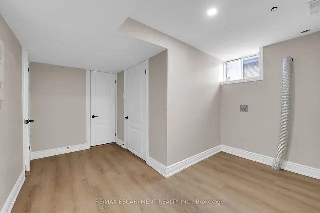 Additional property image - 67 Glendee Rd