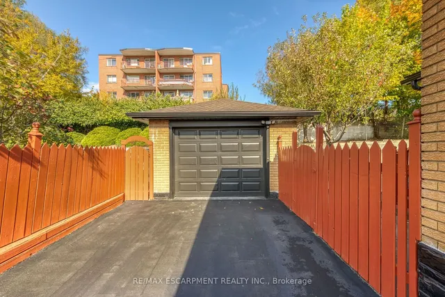 Additional property image - 67 Glendee Rd