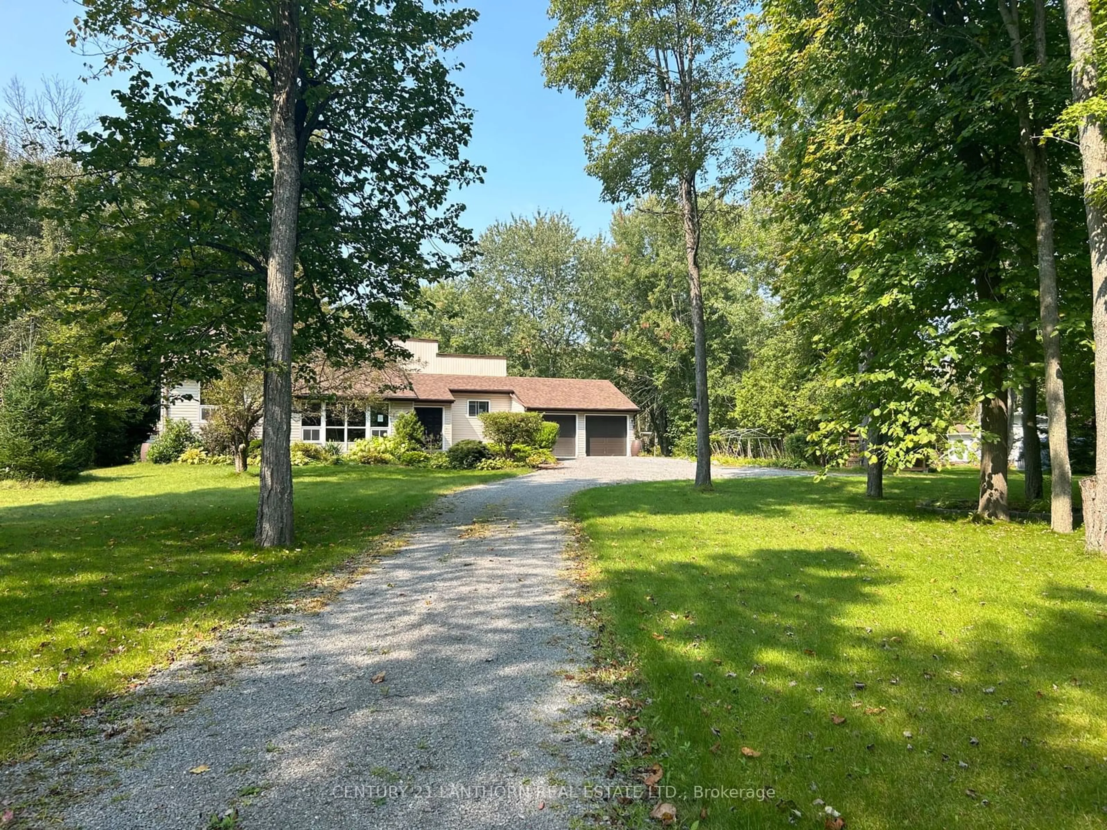 A pic from outside/outdoor area/front of a property/back of a property/a pic from drone, street for 127 River Garden Rd, Marmora and Lake Ontario K0K 2M0