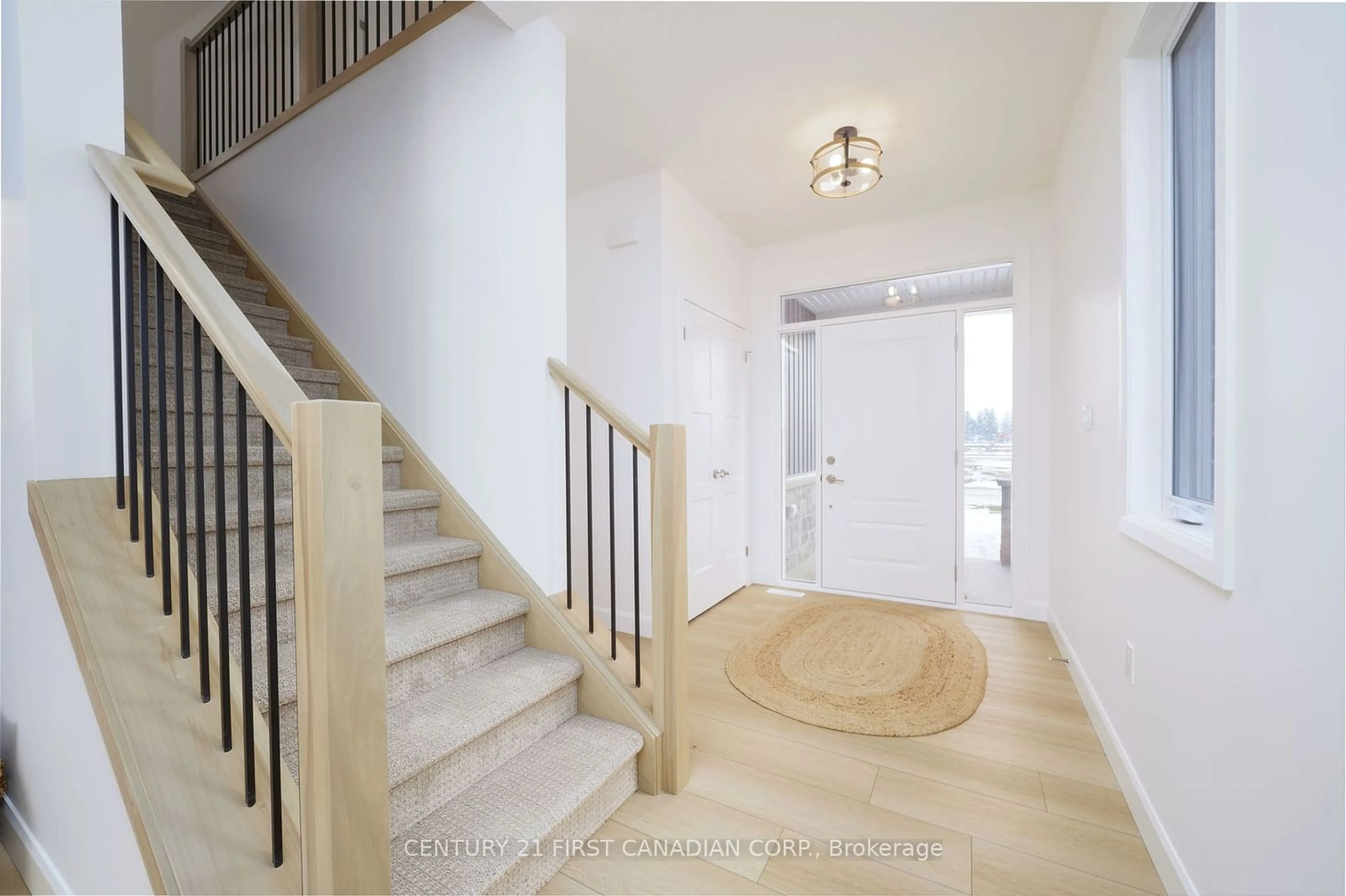 Indoor foyer for 63 Postma Cres, North Middlesex Ontario N0M 1A0