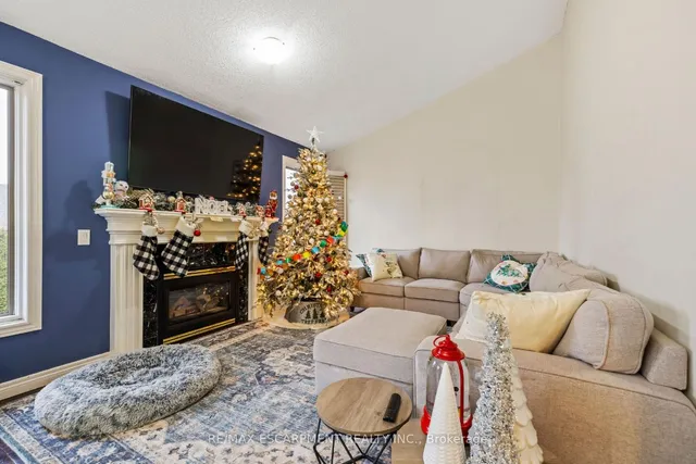 Additional property image - 76 Redfern Ave