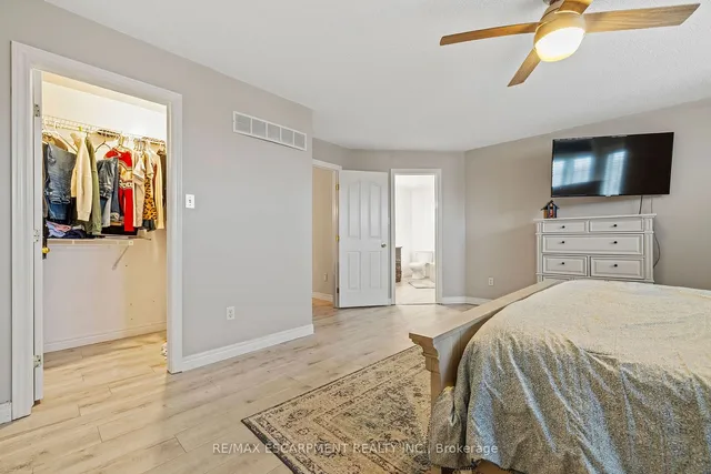 Additional property image - 76 Redfern Ave