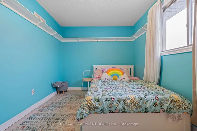 Additional property image - 76 Redfern Ave