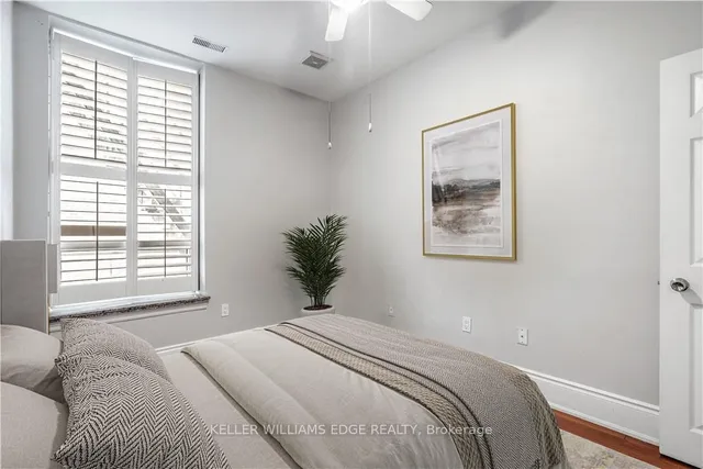 Additional property image - 283 King St Unit 206
