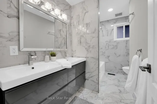 Additional property image - 75 Queen Victoria Dr