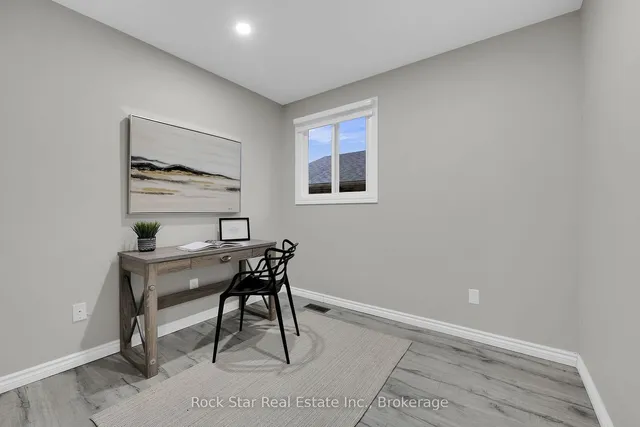 Additional property image - 75 Queen Victoria Dr
