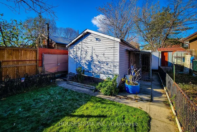 Additional property image - 185 East Ave