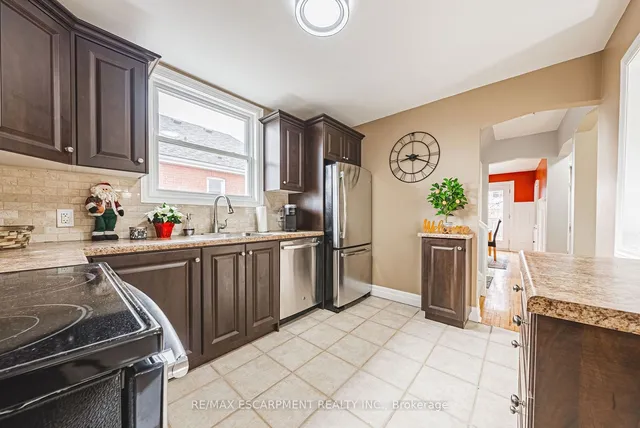 Additional property image - 278 EAST 12TH St