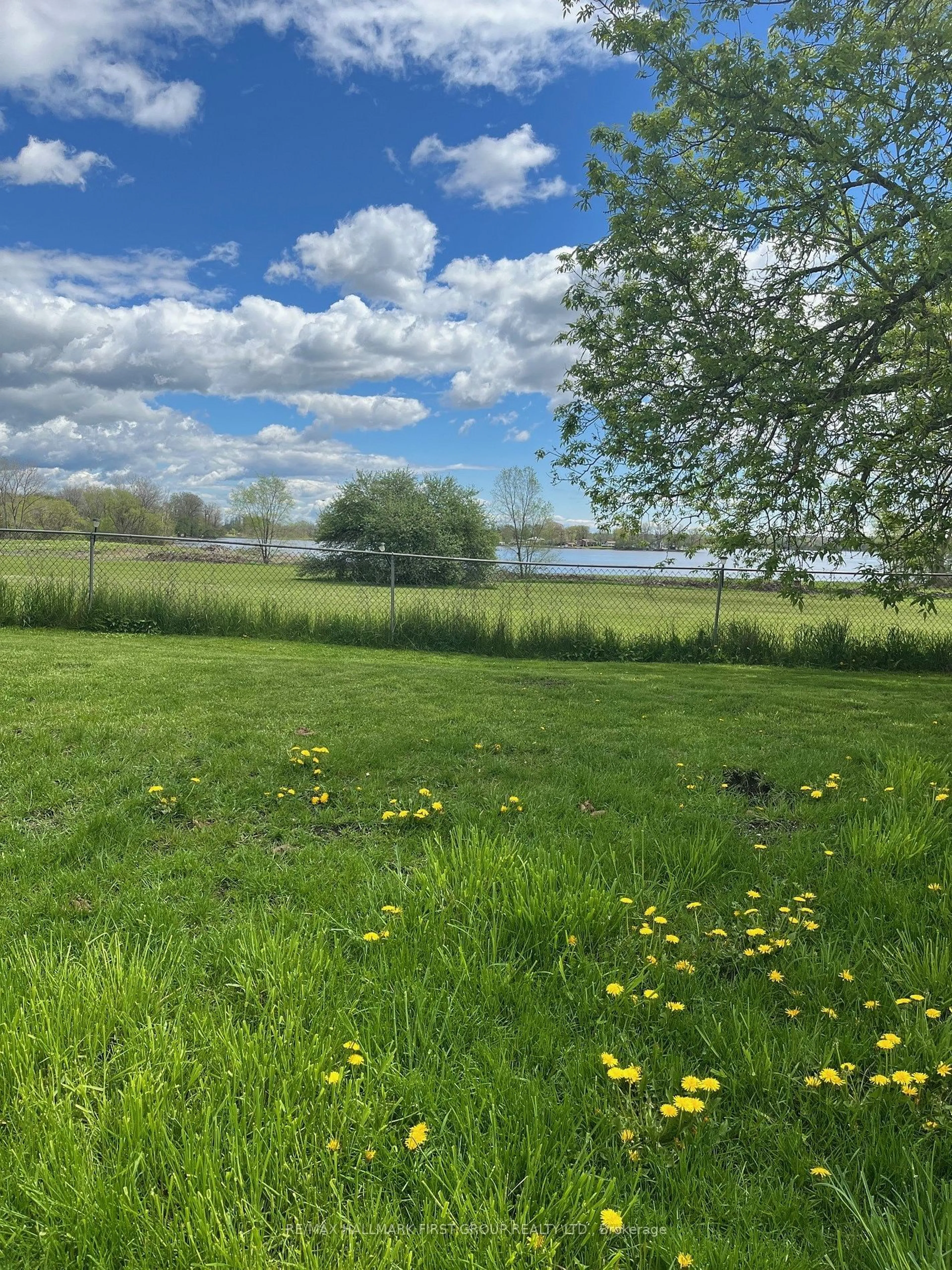 A pic from outside/outdoor area/front of a property/back of a property/a pic from drone, water/lake/river/ocean view for 146 First St, Deseronto Ontario K0K 1X0