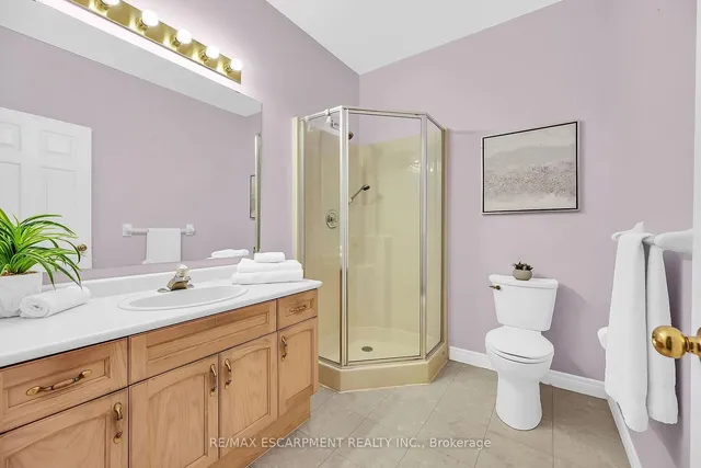 Additional property image - 54 Greentrail Dr