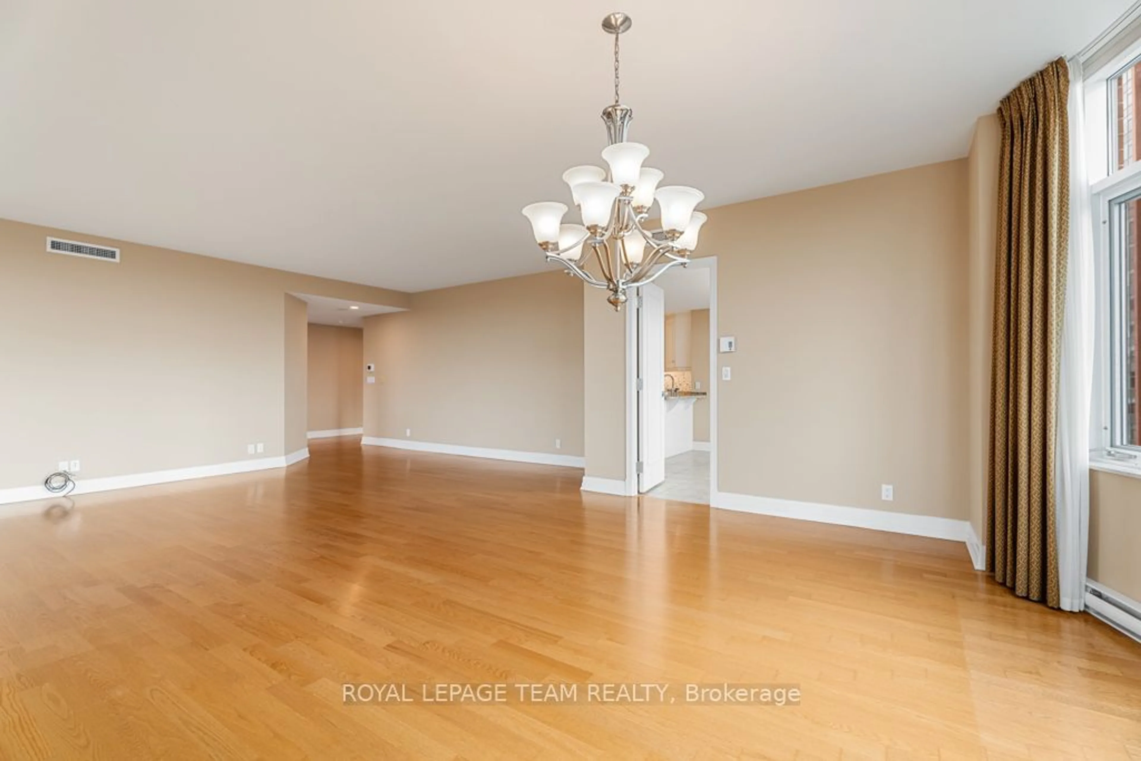 A pic of a room for 3580 Rivergate Way #506, Hunt Club - Windsor Park Village and Area Ontario K1V 1V5