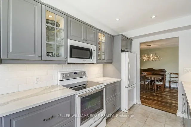 Additional property image - 77 Governors Rd Unit 501