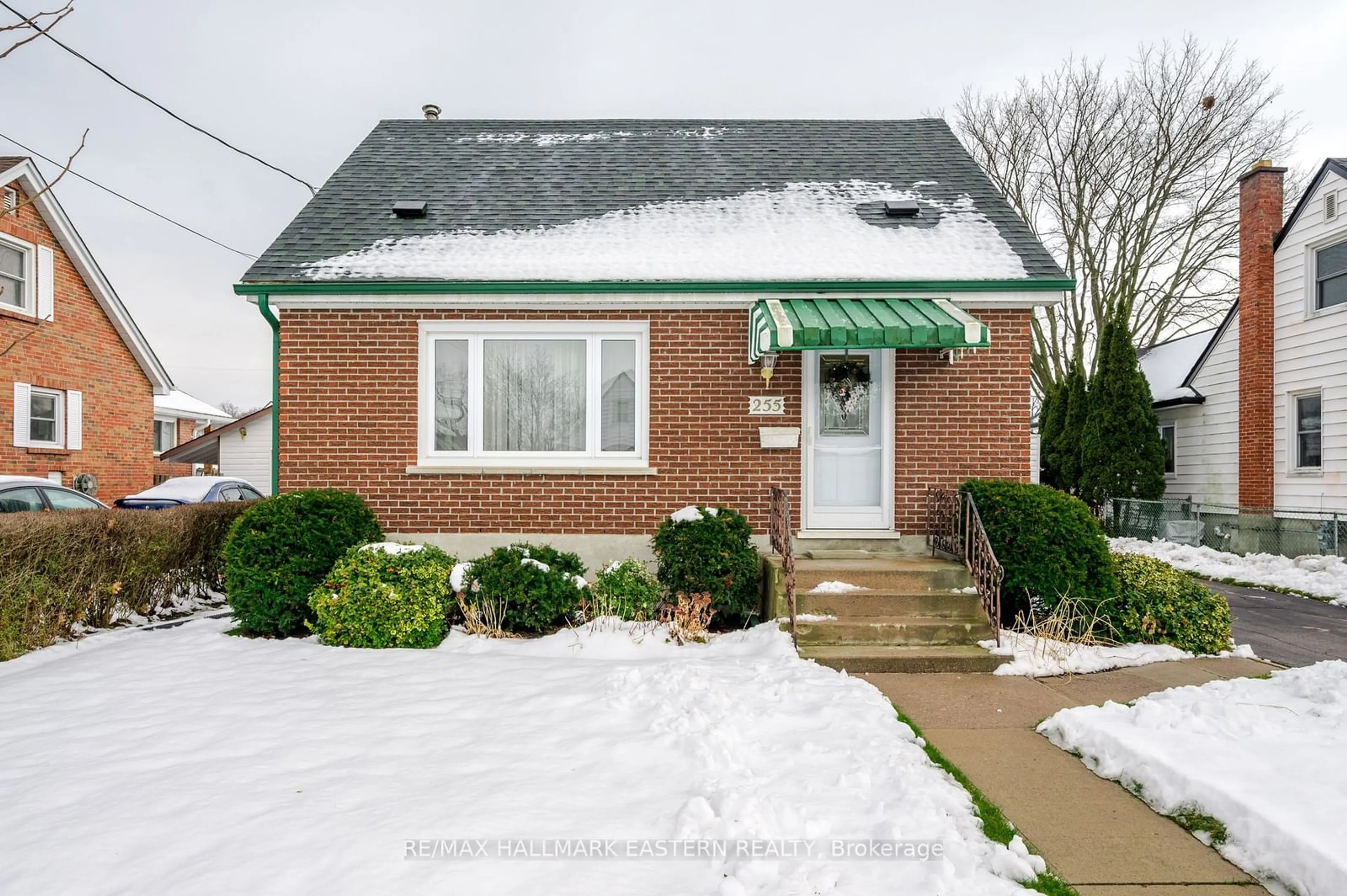 Home with brick exterior material, street for 255 Swanston Ave, Peterborough Ontario K9H 1P6