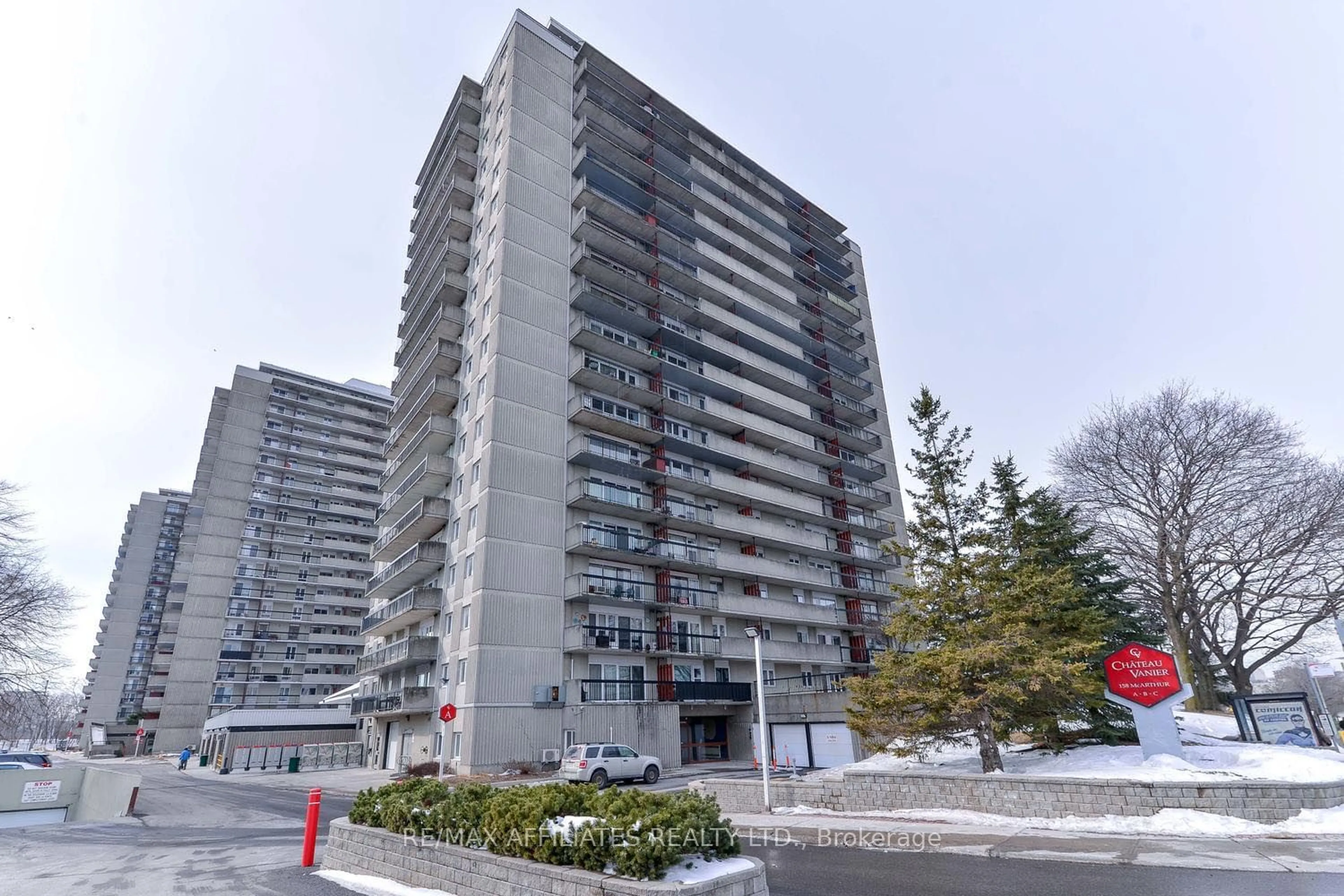 A pic from outside/outdoor area/front of a property/back of a property/a pic from drone, street for 158A Mcarthur Ave #209, Vanier and Kingsview Park Ontario K1L 7E7