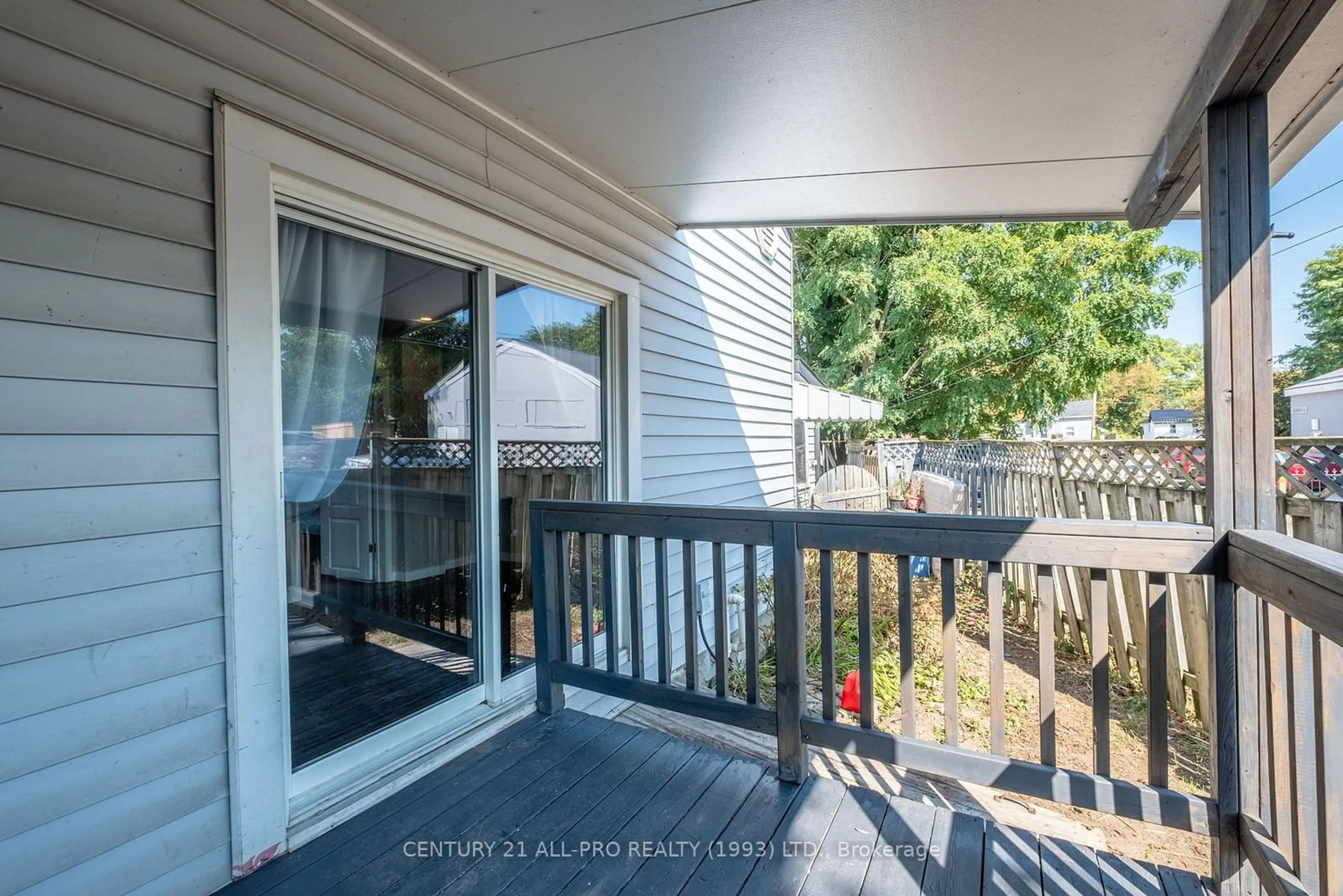 Patio, water/lake/river/ocean view for 267 UNIVERSITY Ave, Cobourg Ontario K9A 2H8