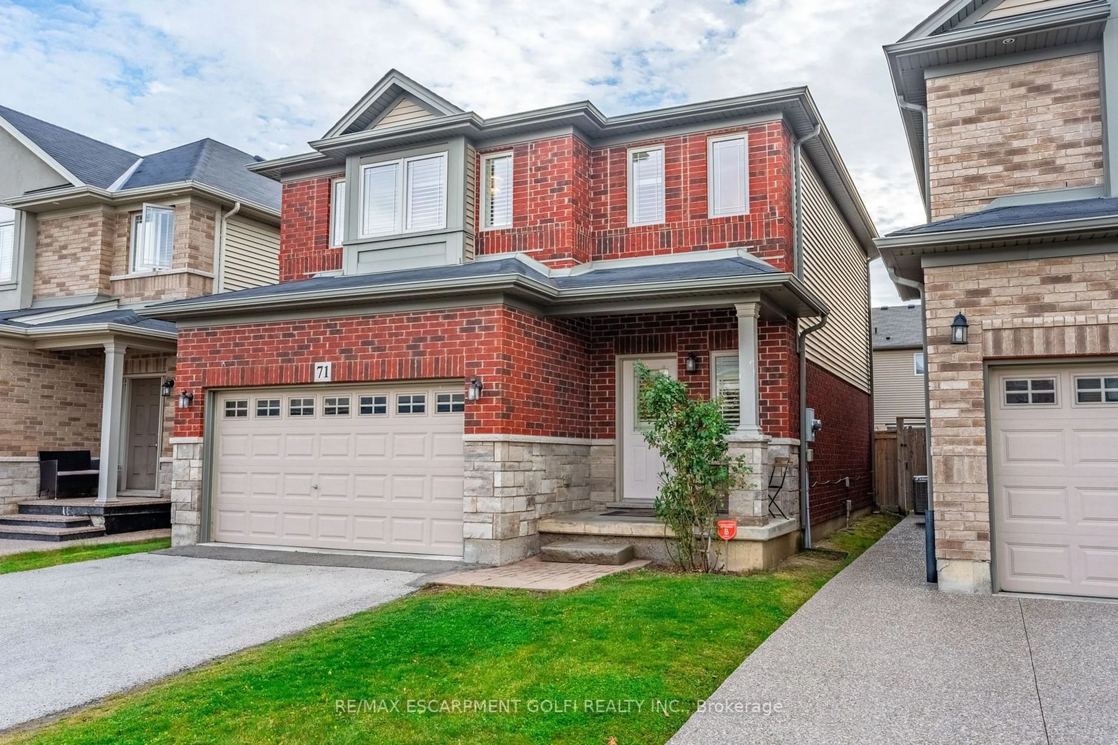 Unknown for 71 Chamomile Dr, Hamilton Ontario L8W 0C1