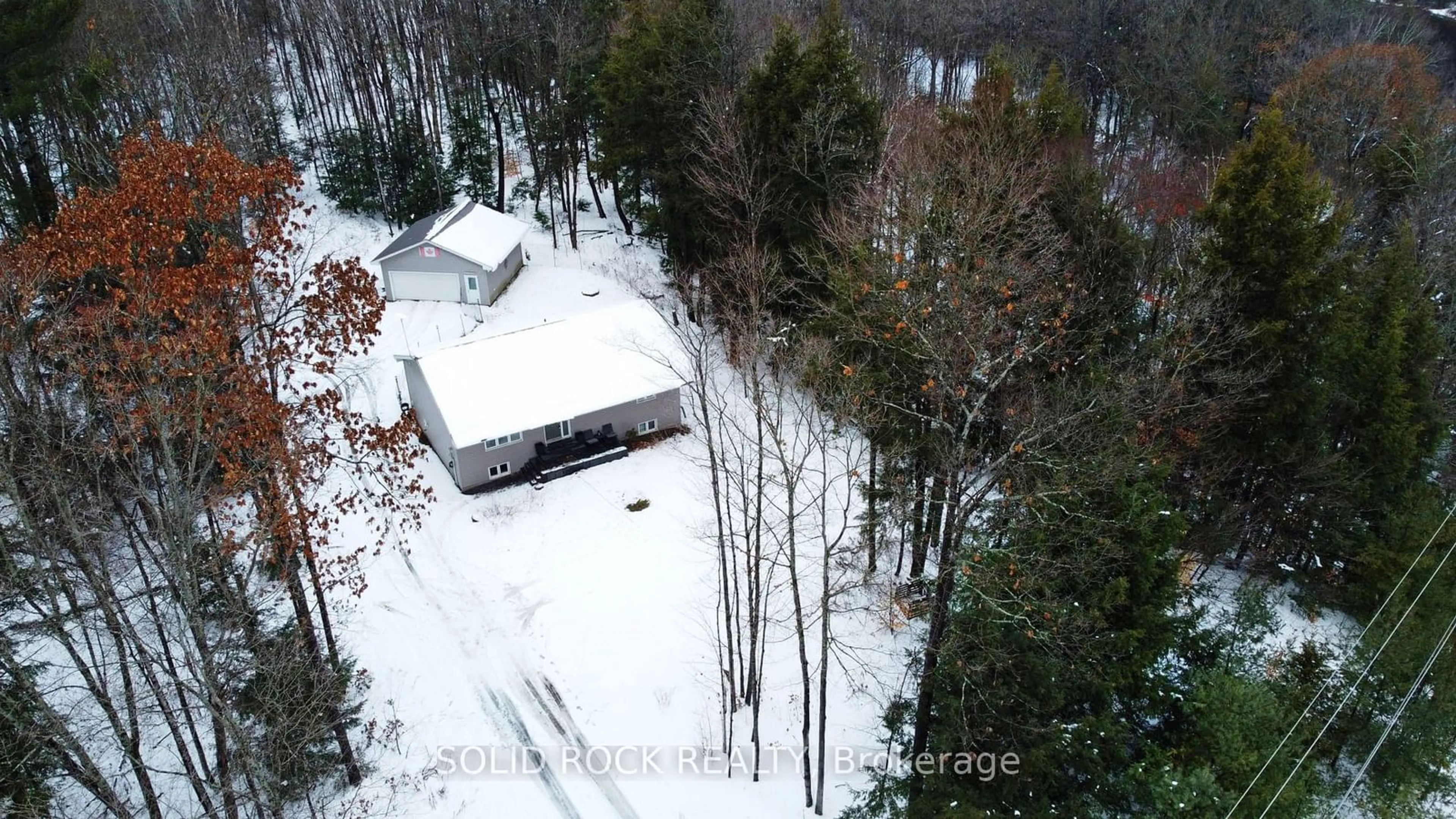 A pic from outside/outdoor area/front of a property/back of a property/a pic from drone, water/lake/river/ocean view for 523 Stewartville Rd, McNab/Braeside Ontario K7S 3G8