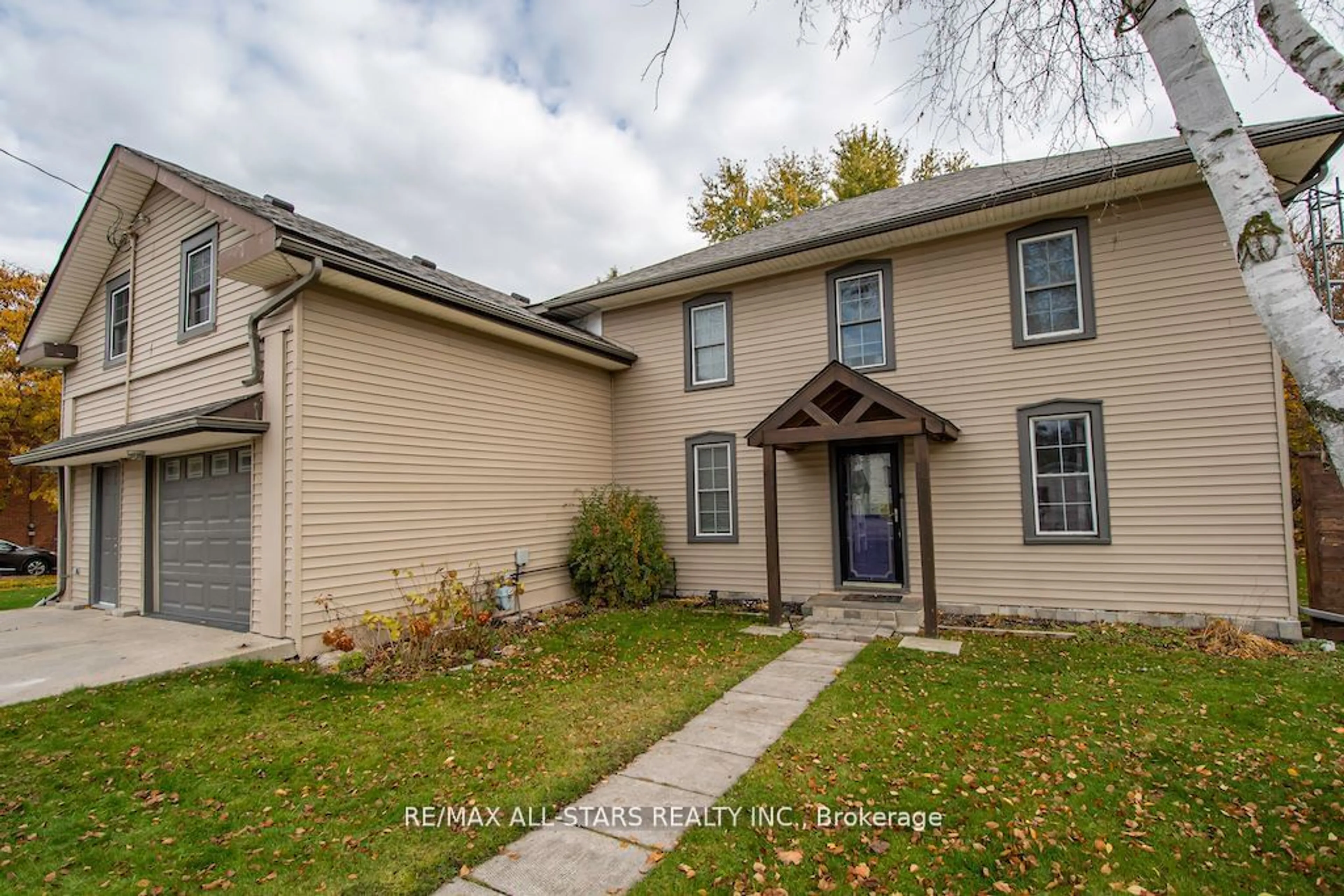 Home with brick exterior material, street for 203 County RD 28 Rd, Otonabee-South Monaghan Ontario K0L 1B0