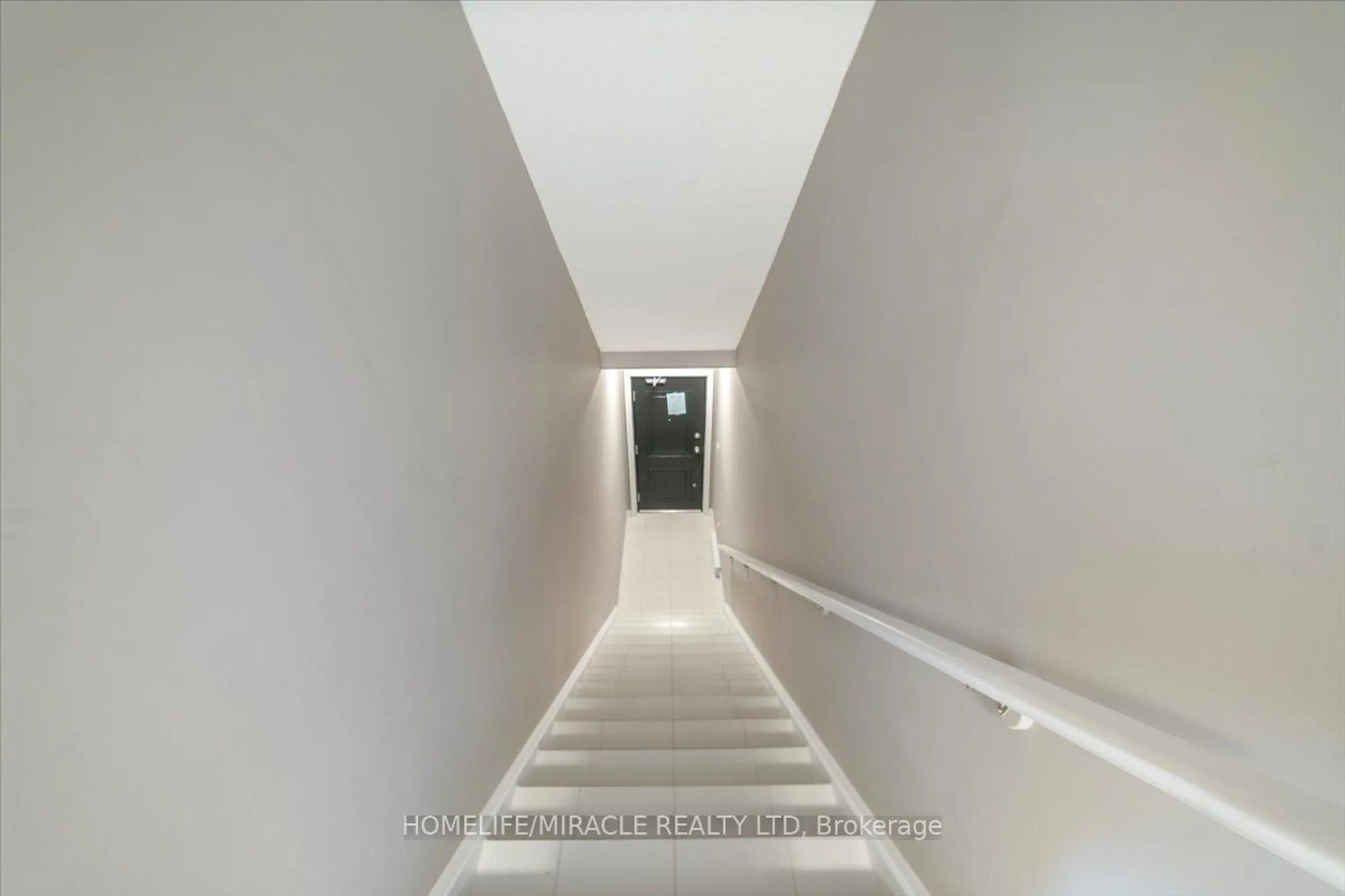 Stairs for 48 Oat Lane, Kitchener Ontario N2R 0T1