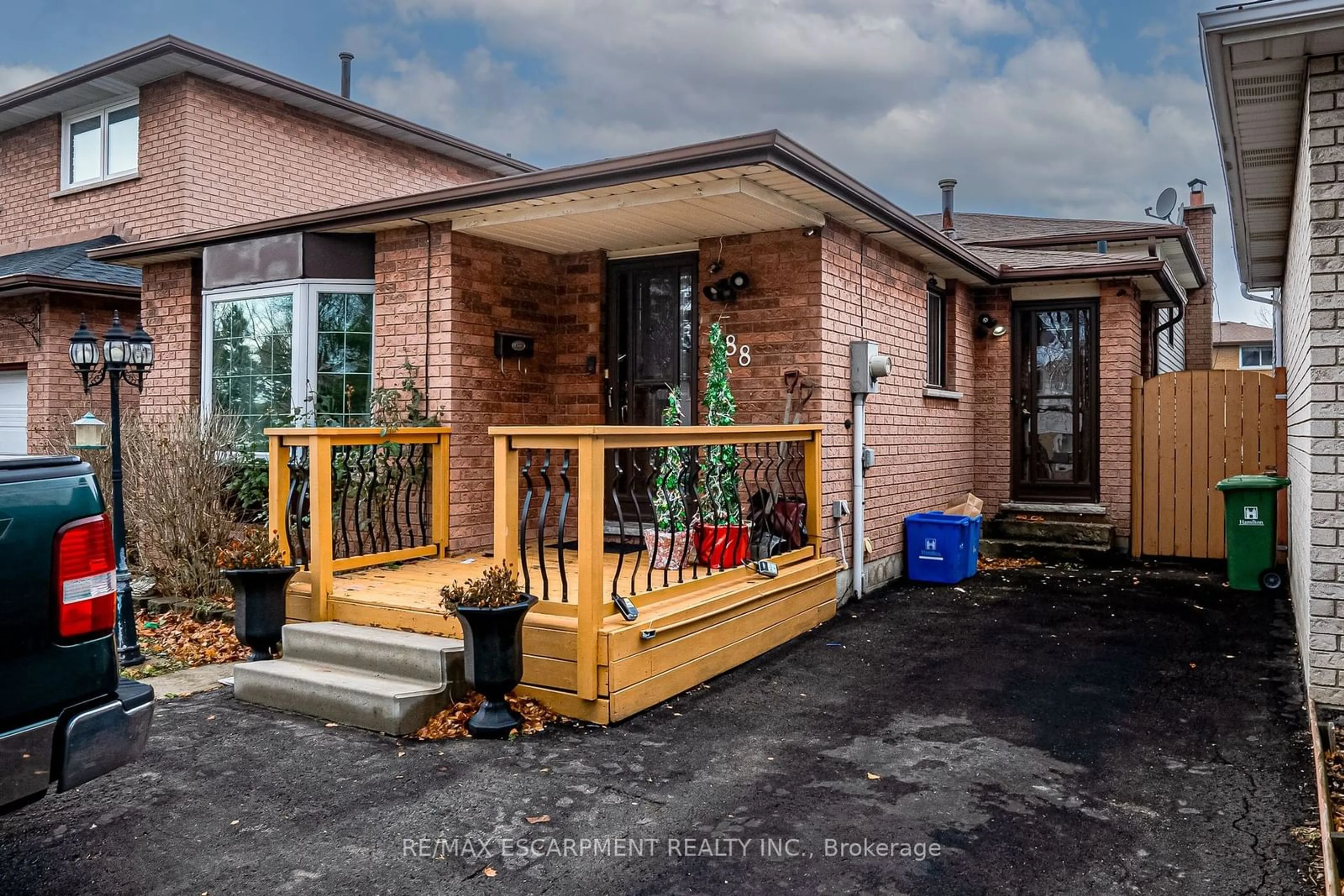 Home with brick exterior material, street for 188 Clifton Downs Rd, Hamilton Ontario L9C 2P6