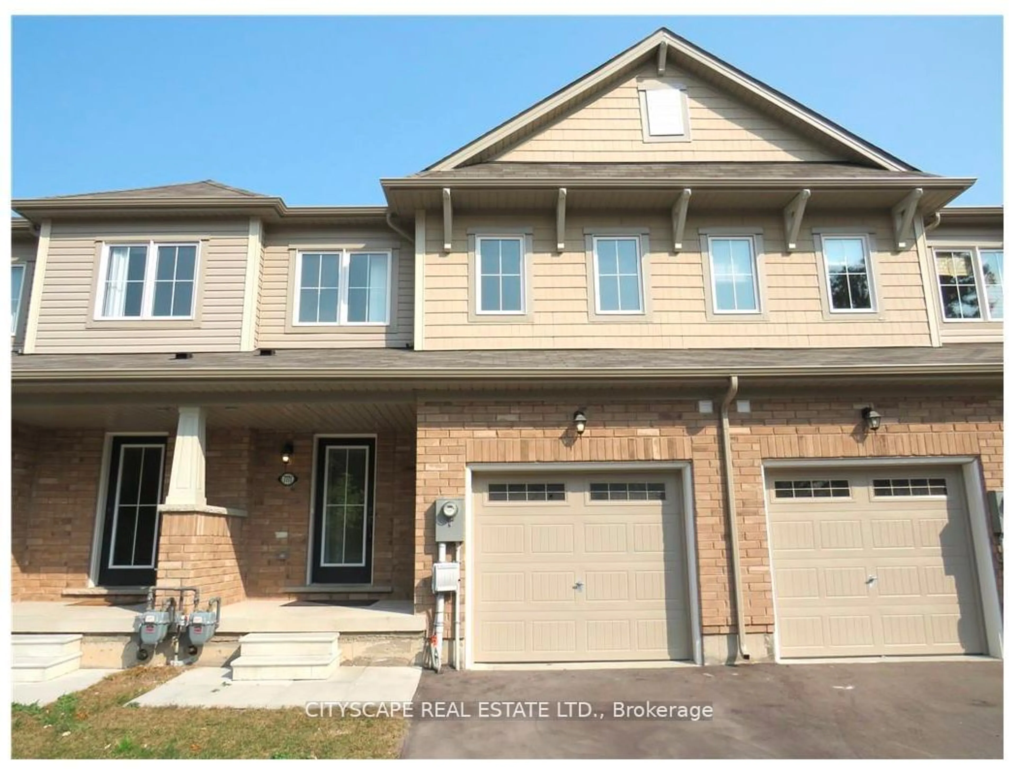 Home with brick exterior material, street for 7771 White Pine Cres, Niagara Falls Ontario L2H 3R5