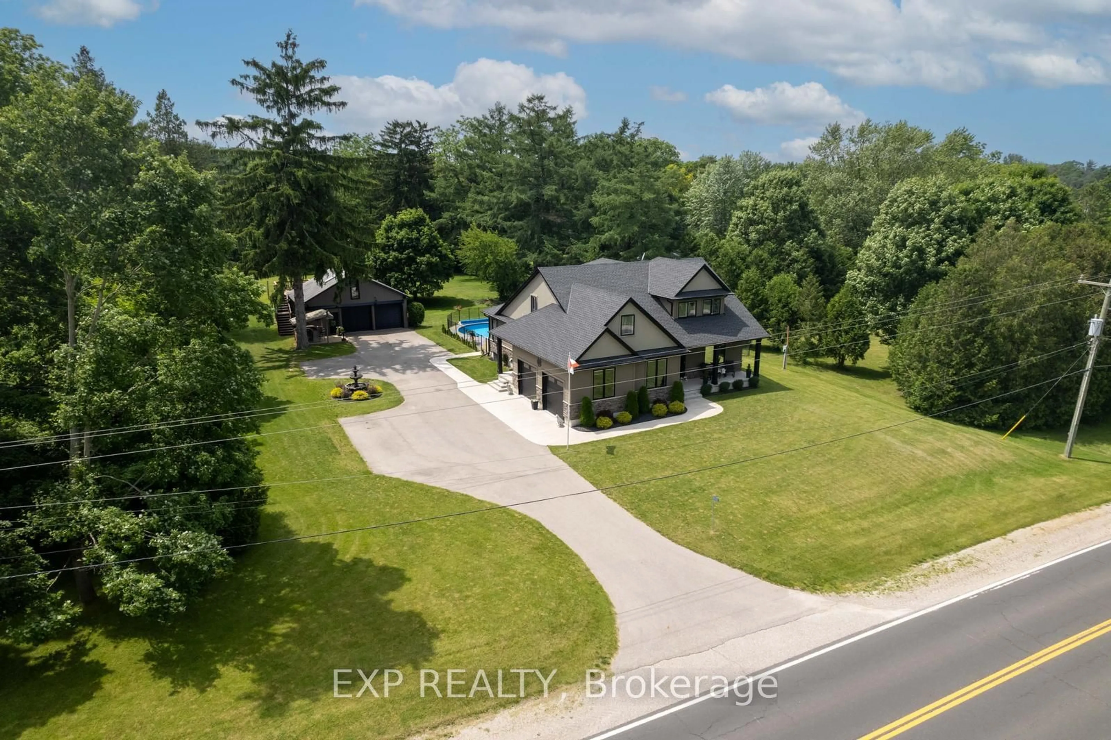 A pic from outside/outdoor area/front of a property/back of a property/a pic from drone, unknown for 8037 Springwater Rd, Aylmer Ontario N5H 2R4