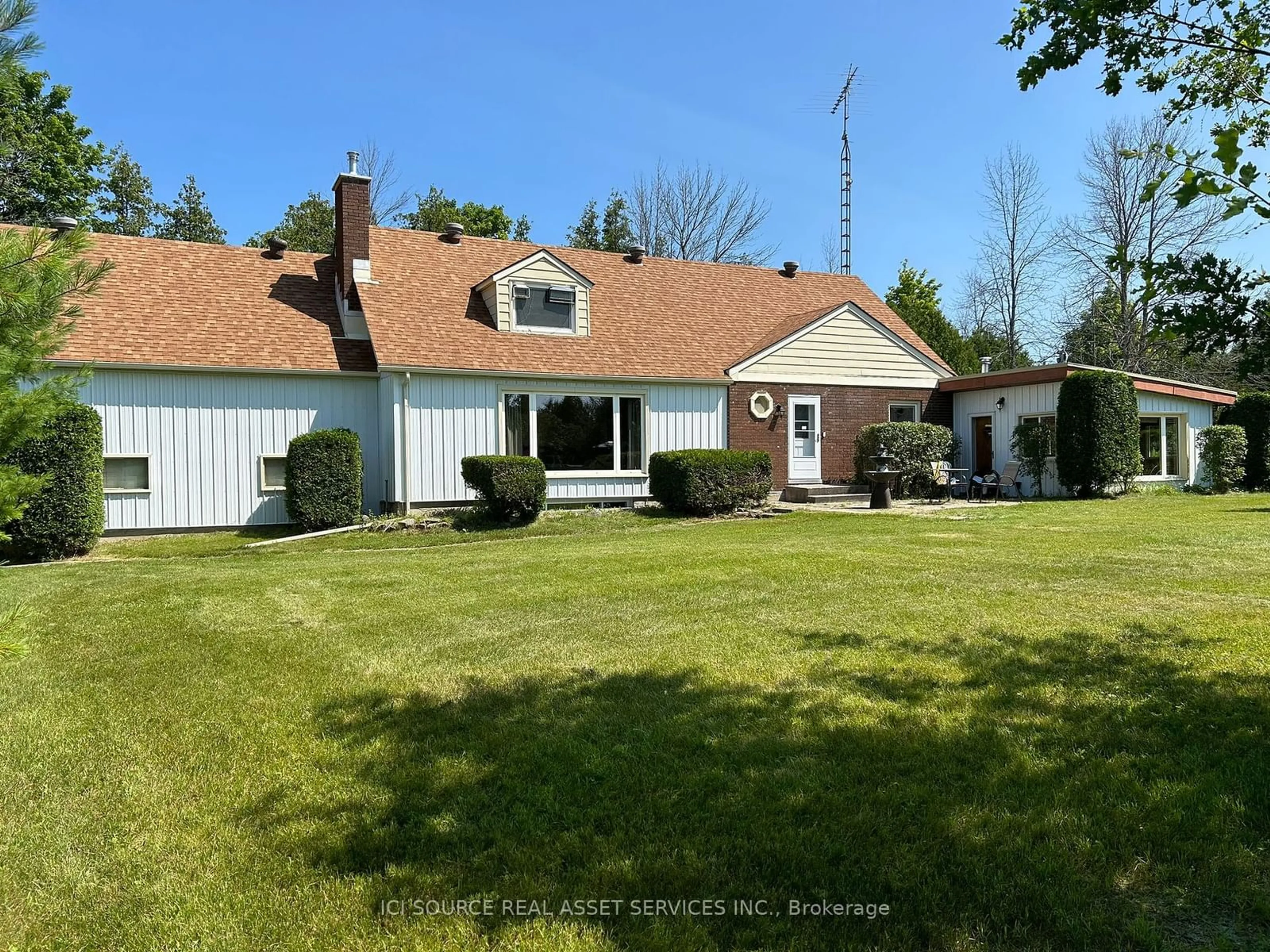 A pic from outside/outdoor area/front of a property/back of a property/a pic from drone, street for 3024 Harmony Rd, Tyendinaga Ontario K0K 1V0