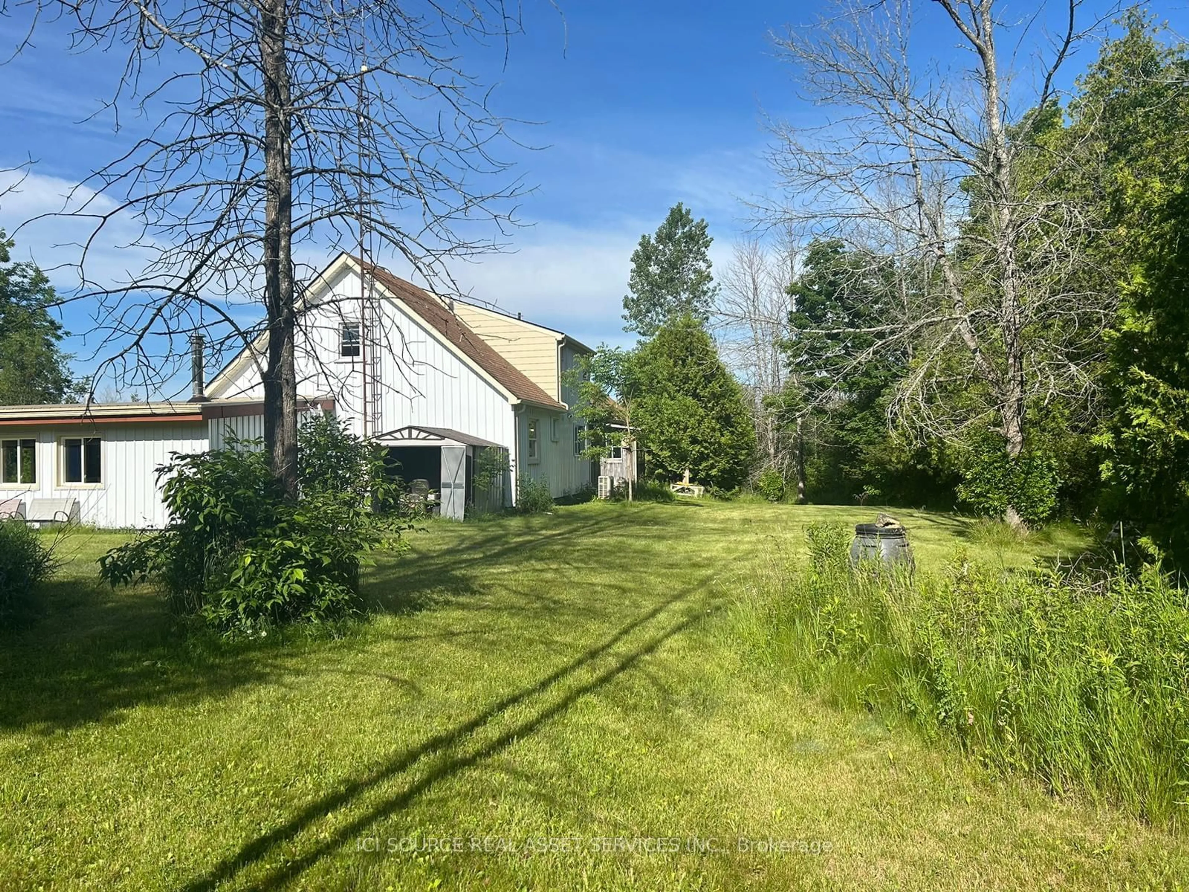 A pic from outside/outdoor area/front of a property/back of a property/a pic from drone, unknown for 3024 Harmony Rd, Tyendinaga Ontario K0K 1V0