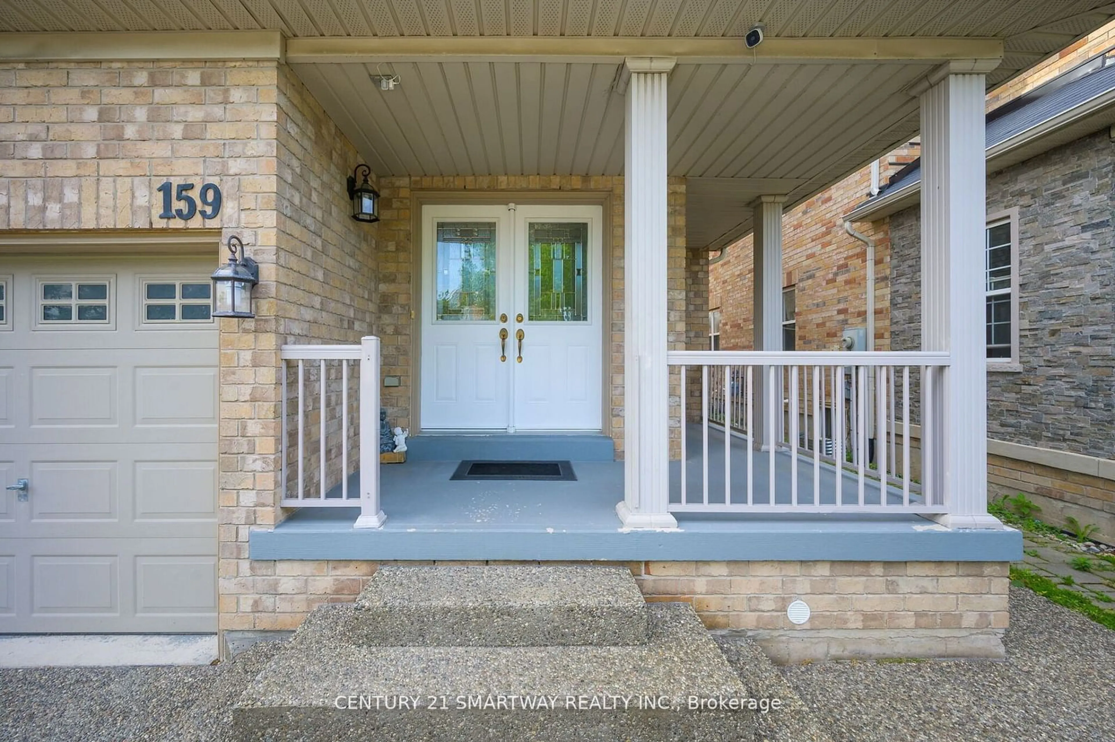 Indoor entryway for 159 Wright Cres, Niagara-on-the-Lake Ontario L0S 1J0