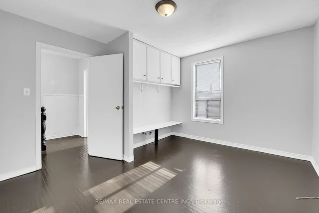 Additional image 17 of 20 Keith St