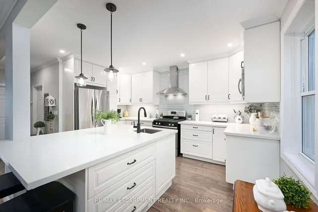 Additional property image - 85 Barons Ave