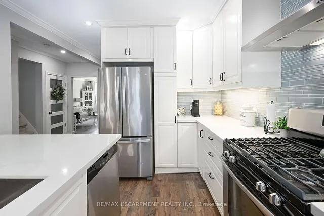 Additional property image - 85 Barons Ave